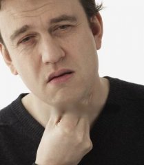 刷牙不仔细也能患慢性咽炎