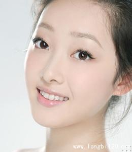 “畸形鼻”灰姑娘的美丽变身